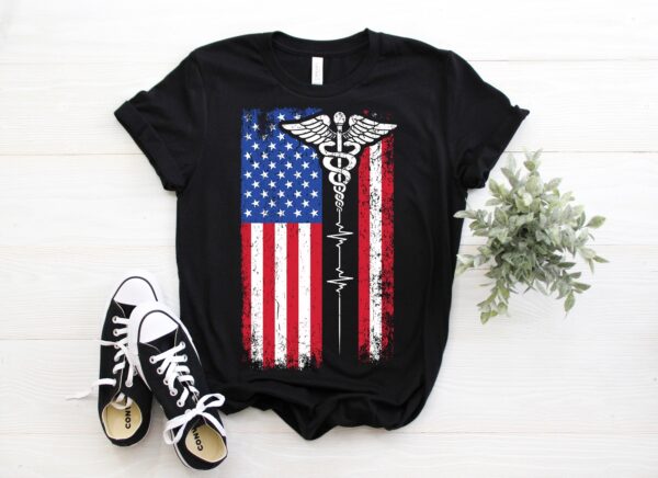 American Flag Patriotic Nurse Appreciation Nursing Life T-Shirt