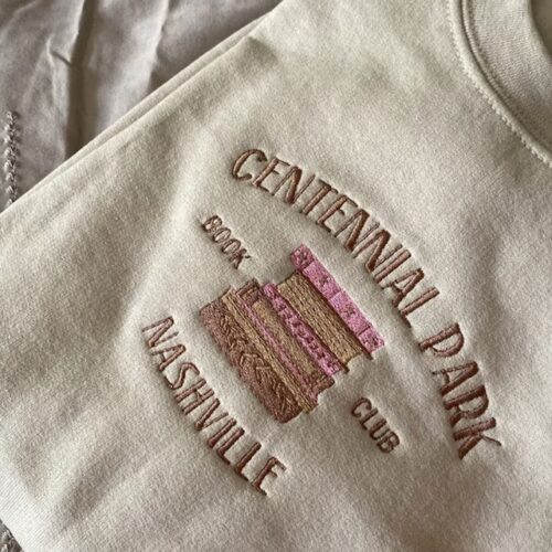 Vintage Embroidered Sweatshirt Nashville Centennial Park photo review