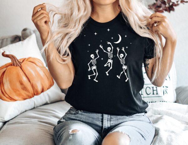 Dancing Skeleton Shirt – Funny Halloween