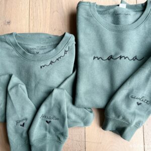 Embroidered Mama Sweatshirt