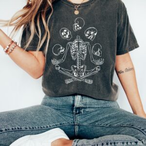 Skeleton Juggling Shirt - Spooky Halloween Shirt