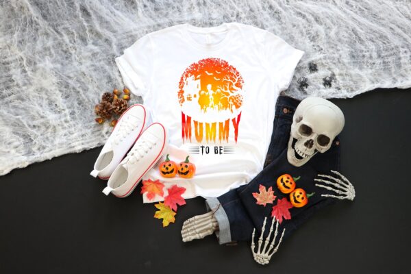 Mummy To Be Halloween Shirt Skeleton