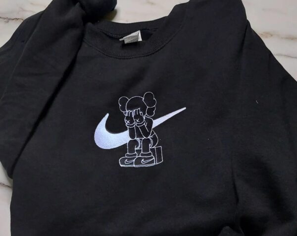 Brand Kaws Nike Logo Embroidered Sweatshirt