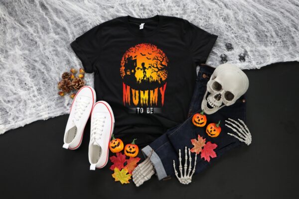 Mummy To Be Halloween Shirt Skeleton