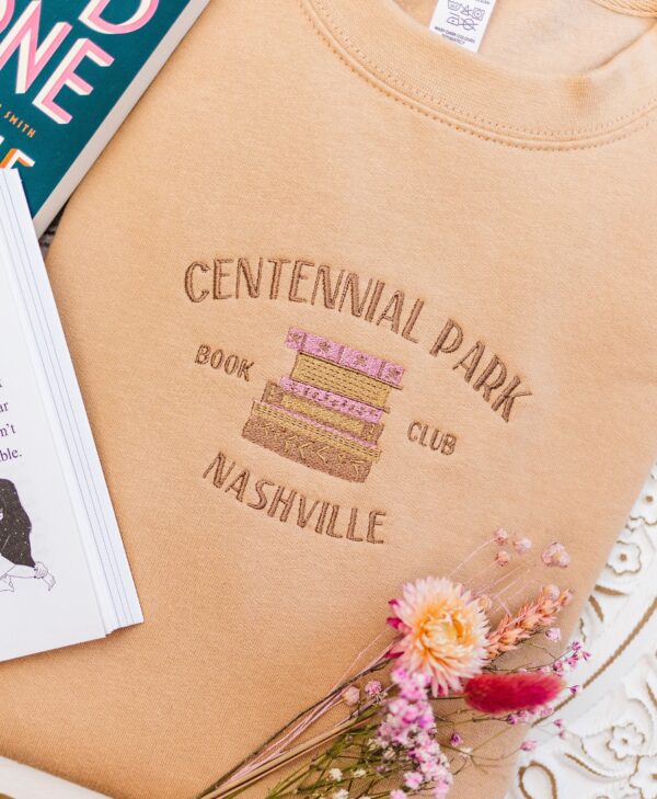 Vintage Embroidered Sweatshirt Nashville Centennial Park