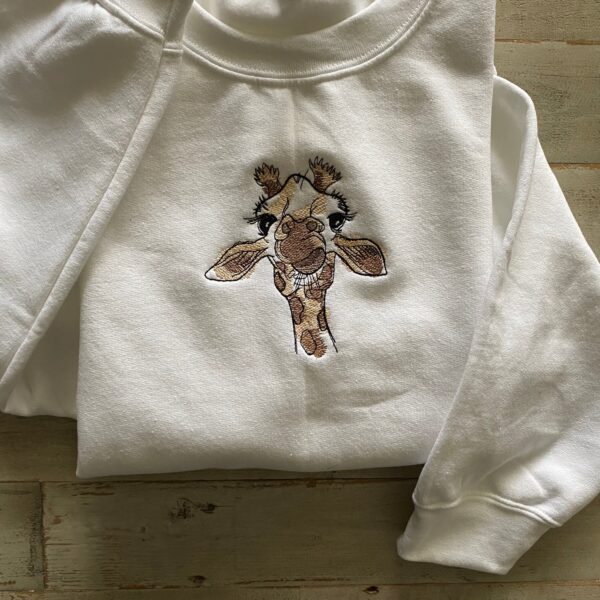 Vintage Embroidered Sweatshirt Cute Giraffe