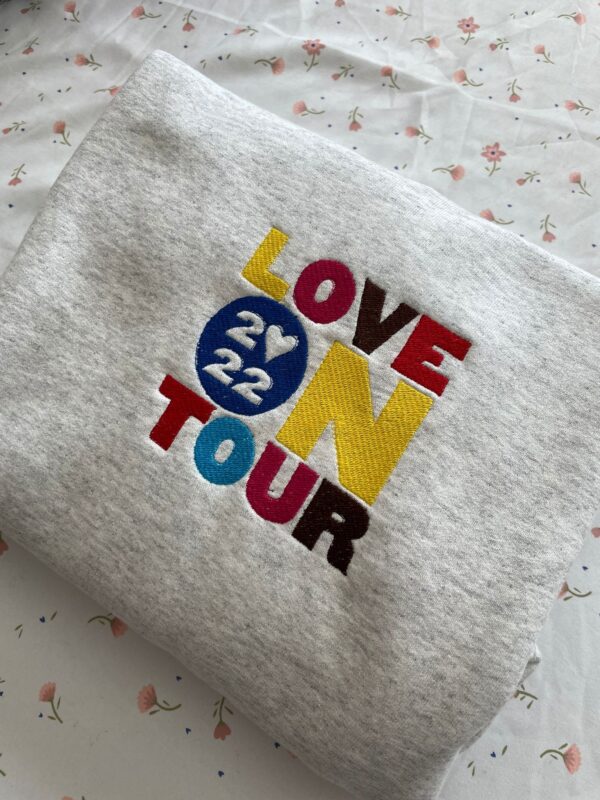 Harry Styles Embroidered Sweatshirt Love On Tour 2024