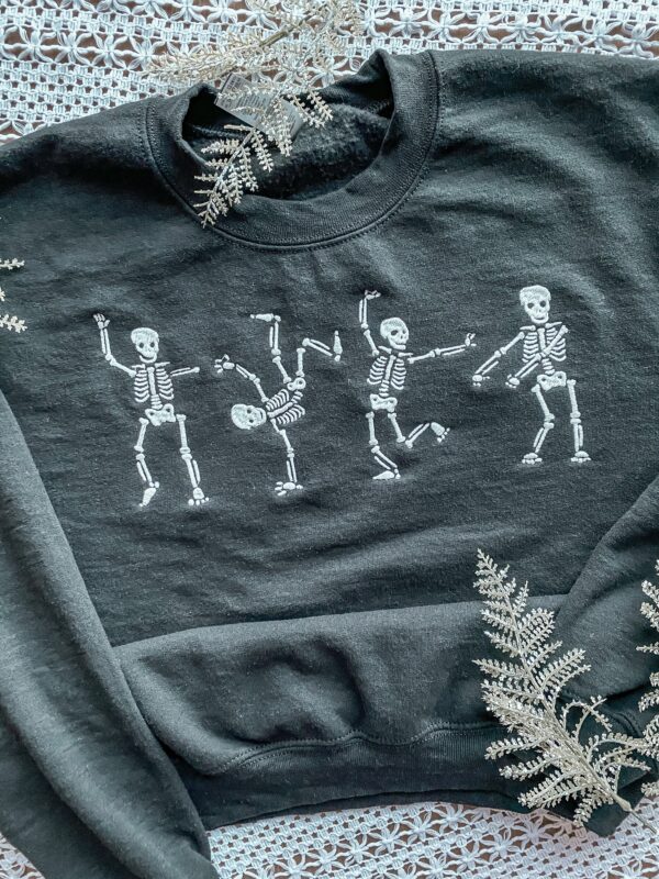 Vintage Embroidered Sweatshirt Hip Hop Dancing Skeletons