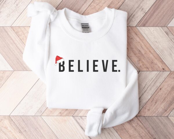 Minimalist Christmas Santa Believe Sweatshirt Hoodie Tee