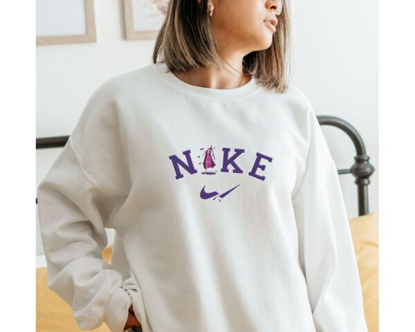 Vintage Embroidered Sweatshirt Inspired Nike And Skeleton Halloween