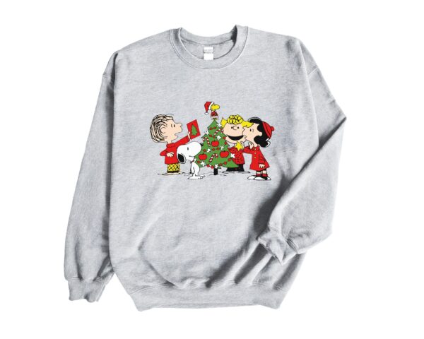 Decor Tree Christmas Friends Snoopy & Charlie Brown Sweatshirt