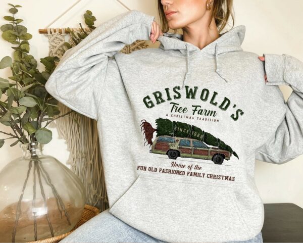 Griswold’s Tree Farm Family Christmas Sweatshirt Hoodie Tee