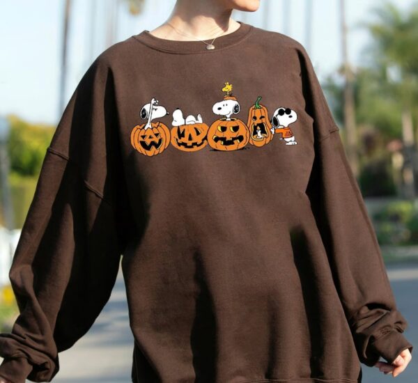 Taking Shape With Pumpkins Snoopy Halloween Thanksgiving Sweatshirt