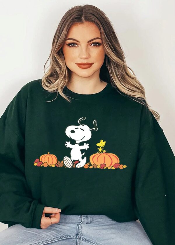 Snoopy Autumn Pumpkins Halloween Thanksgiving Sweatshirt