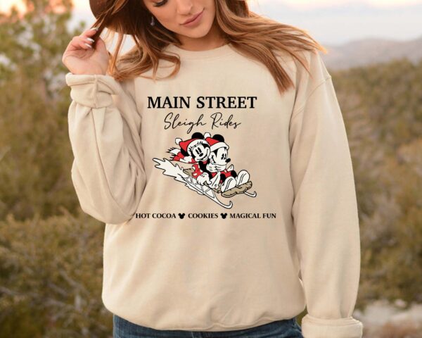 Vintage Disney Sweatshirt Main Street Sleigh Rides Christmas