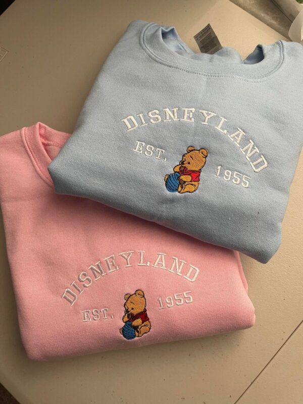 Vintage The Pooh Disneyland Est 1955 Embroidered Sweatshirt