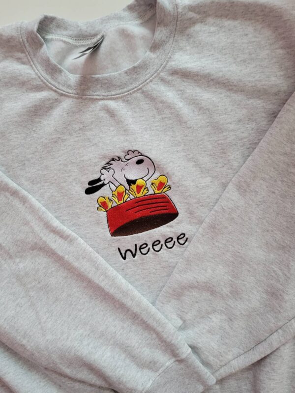 Cute Snoopy Embroidered Sweatshirt