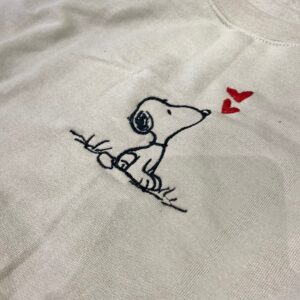 Embroidered Snoopy Falling Love With Heart Sweatshirt