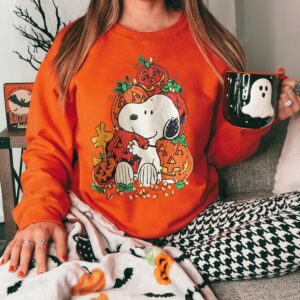 Vintage Pumpkin Snoopy Halloween Thanksgiving Sweatshirt