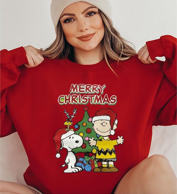 Vintage Merry Christmas Snoopy Charlie Hoodie Sweatshirt Tee