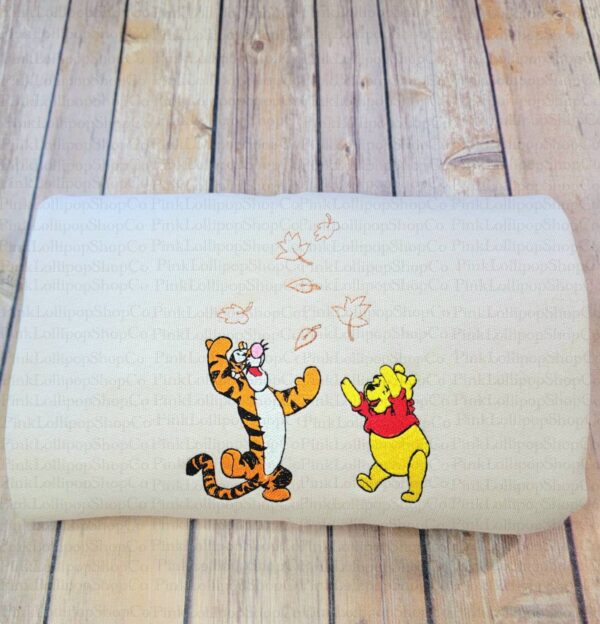 Tigger & Winnie Pooh Embroidered Sweatshirt