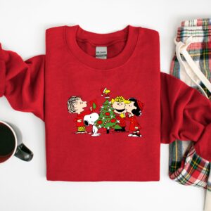 Decor Tree Christmas Friends Snoopy & Charlie Brown Christmas Sweatshirt