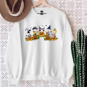 Friends Charlie & Snoopy Pumpkins Halloween Thanksgiving Sweatshirt