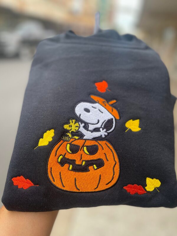 Vintage Embroidered Sweatshirt Inspired Snoopy Pumpkin Happy Thanksgiving