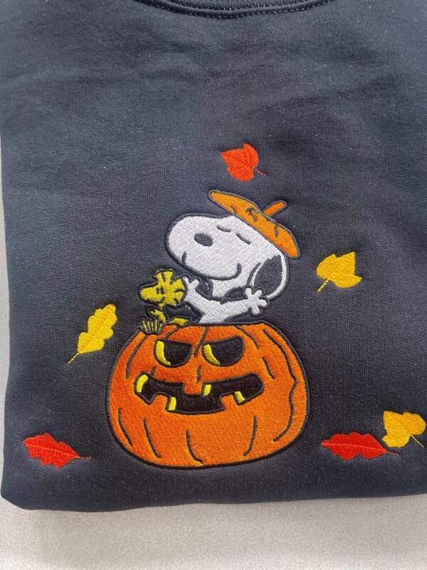 Vintage Embroidered Sweatshirt Inspired Snoopy Pumpkin Happy Thanksgiving