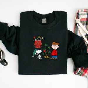 Together Decor Christmas Charlie Brown And Snoopy Hoodie Sweatshirt Tee