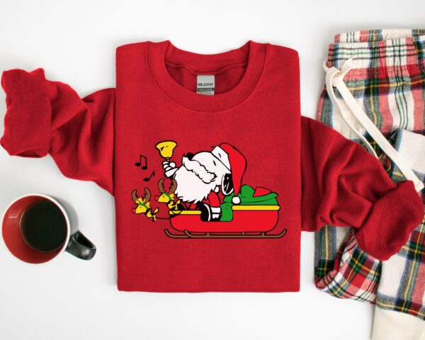 Vintage Santa Snoopy Christmas Sweatshirt