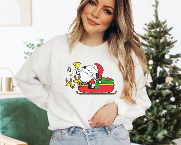 Vintage Santa Snoopy Christmas Sweatshirt