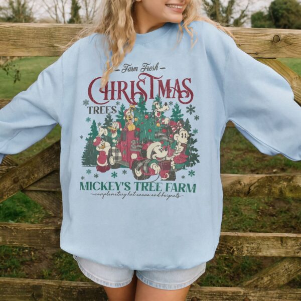 Vintage Mickey’s Tree Farm Fresh Christmas Sweatshirt