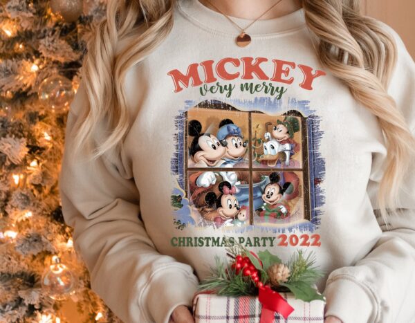 Mickey Very Merry Christmas Party 2022 Sweatshirt