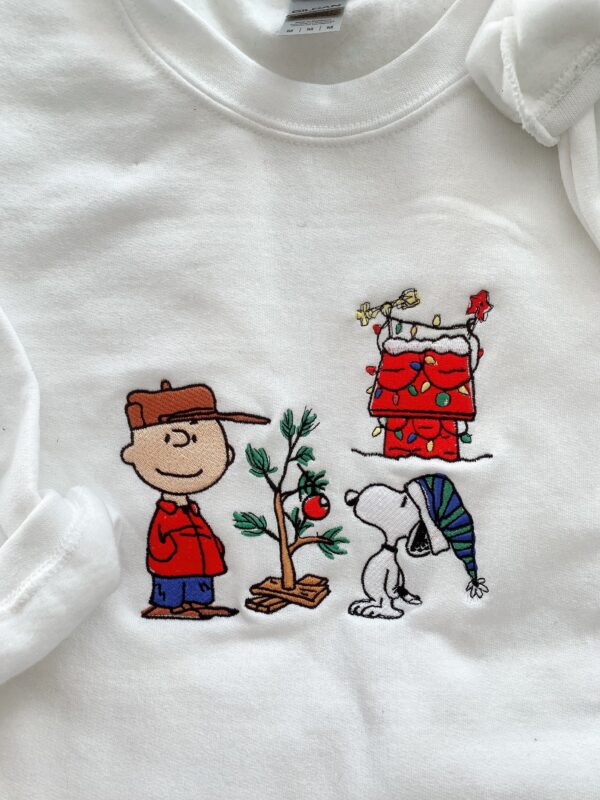 Together Decor Christmas Charlie Brown And Snoopy Embroidered