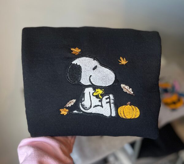 Vintage Embroidered Sweatshirt Inspired Snoopy Pumpkin