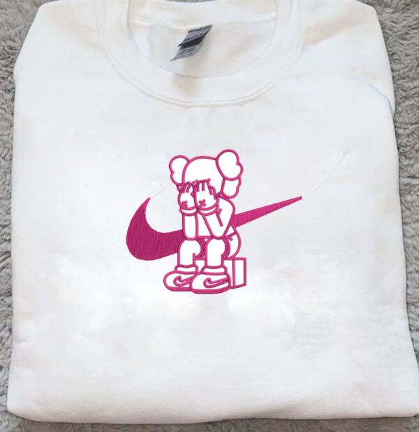 Embroidery Kaws Nike Logo Hoodie Sweatshirt Tee