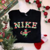 Snow Cover Nike Grinch Print Sweatshirt