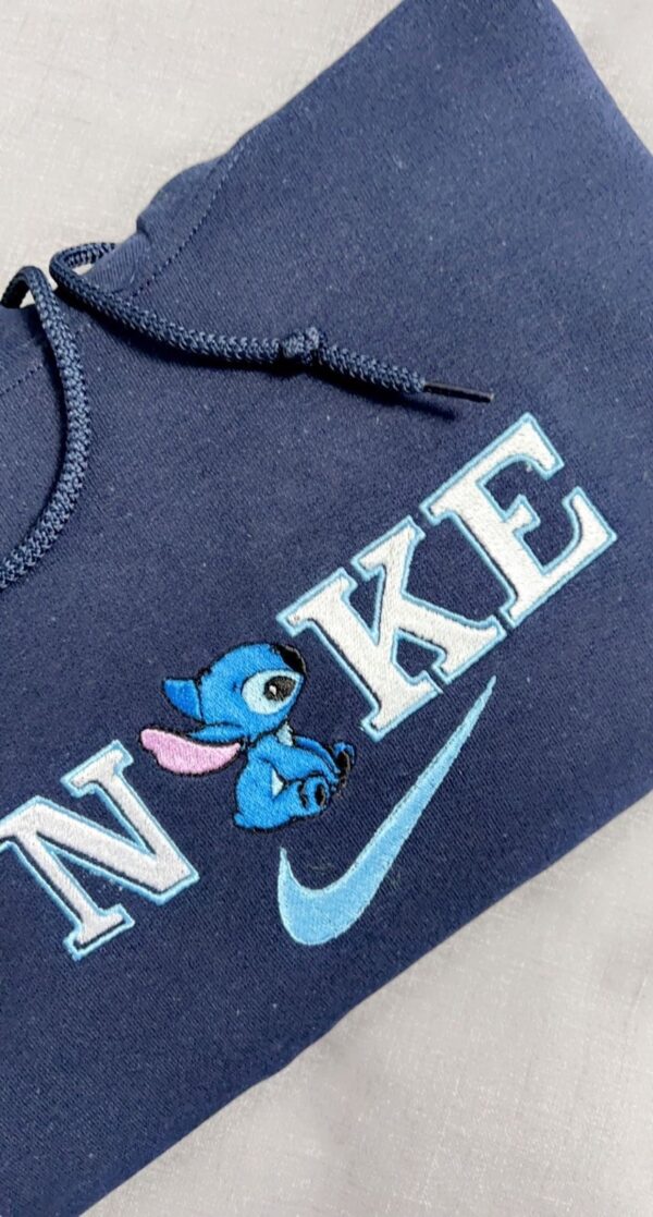 Nike Stitch Embroidered Hoodie Sweatshirt Tee