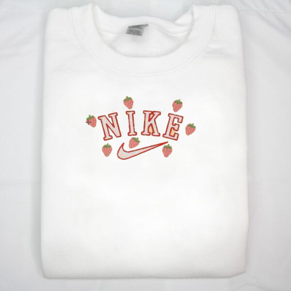 Vintage Nike Strawberry Embroidered Hoodie Sweatshirt Tee