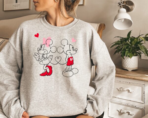 Valentines Day Couple Love Mickey Minnie Sweatshirt