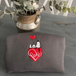 Love Heart Valentines Day Snoopy Embroidered Sweatshirt