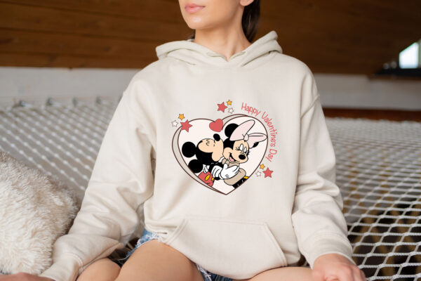 Happy Valentines Day Mickey and Minnie Kissing Hoodie