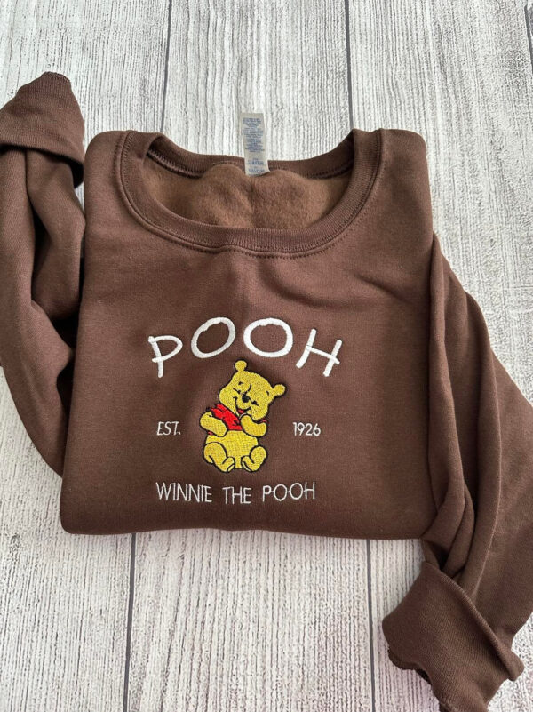 Cute Winnie The Pooh Est Embroidered Sweatshirt