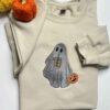 Ghost-Cats-Halloween-Unisex-Embroidery-Sweatshirt